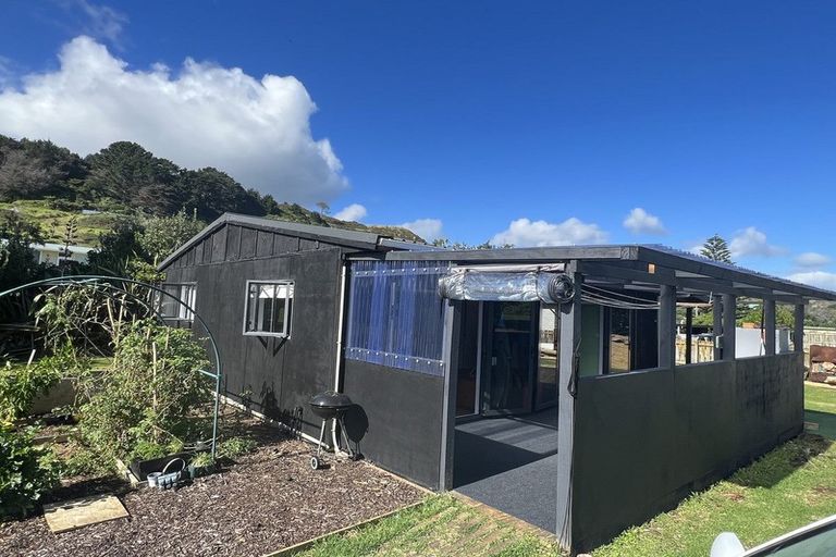 Photo of property in 5 Tainui Street, Mokau, 4376