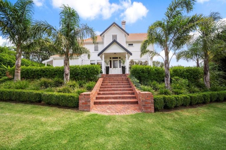 Photo of property in 139a Brooklands Road, Brooklands, New Plymouth, 4310