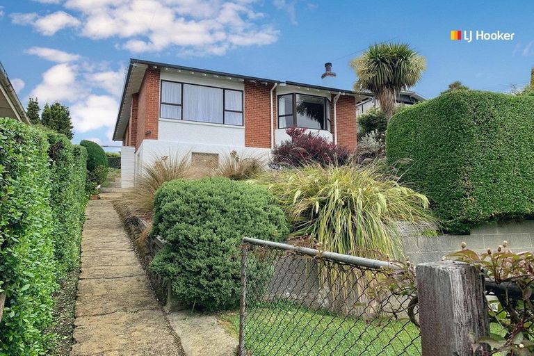 Photo of property in 25 Agnes Street, Kenmure, Dunedin, 9011