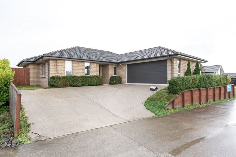 Photo of property in 34 Trauzer Place, Flagstaff, Hamilton, 3210