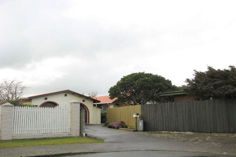 Photo of property in 42 Kildare Court, Waikiwi, Invercargill, 9810