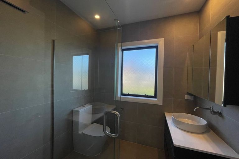 Photo of property in 2 Tuawa Lane, Clevedon, 2582