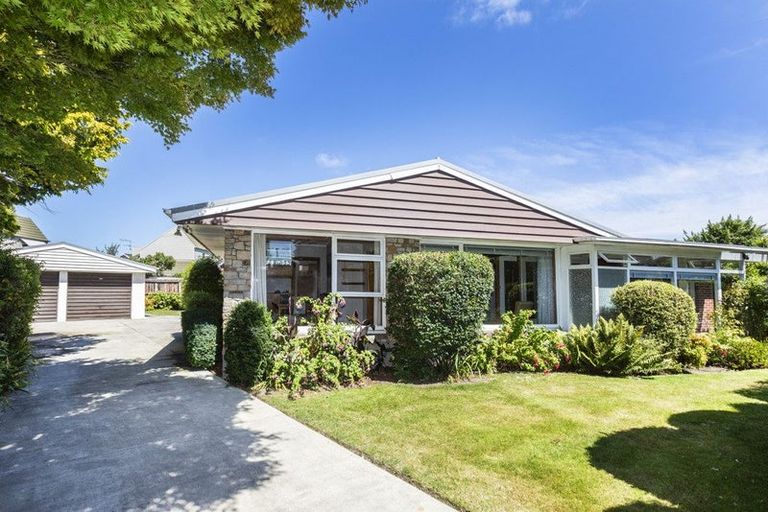 Photo of property in 6 Rochford Place, Bryndwr, Christchurch, 8052