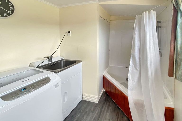 Photo of property in 425 Kainga Road, Brooklands, Christchurch, 8083