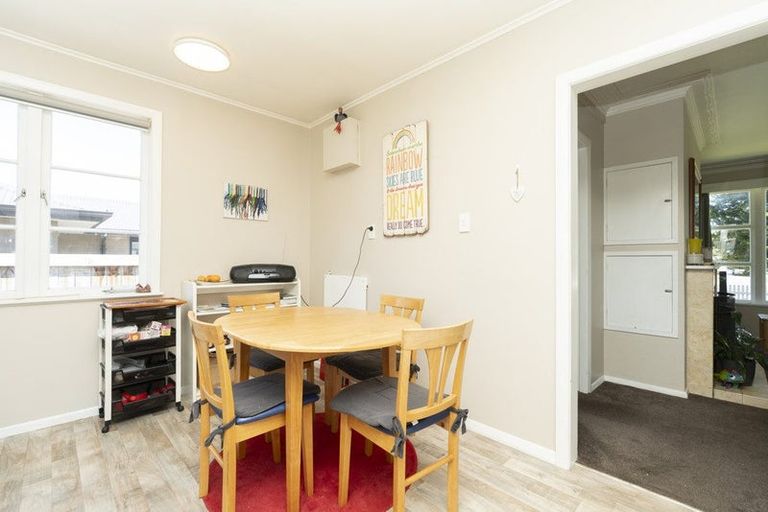 Photo of property in 83 Montgomery Crescent, Bader, Hamilton, 3206