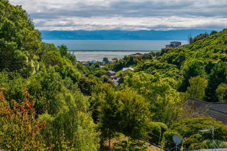 Photo of property in 30 Strathaven Place, Atawhai, Nelson, 7010