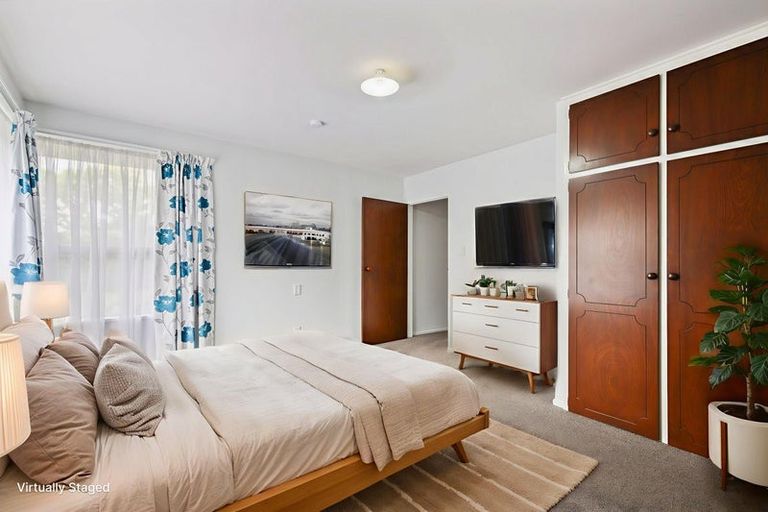 Photo of property in 2/181 Wairakei Road, Bryndwr, Christchurch, 8053