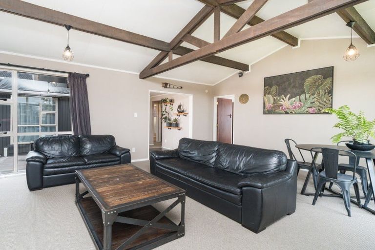 Photo of property in 50 Pitama Road, Awapuni, Palmerston North, 4412