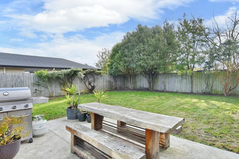 Photo of property in 41 Factory Road, Belfast, Christchurch, 8051