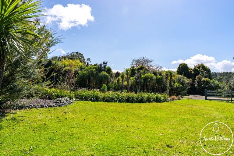Photo of property in 39 Ngatoto Road, Tinopai, Matakohe, 0593