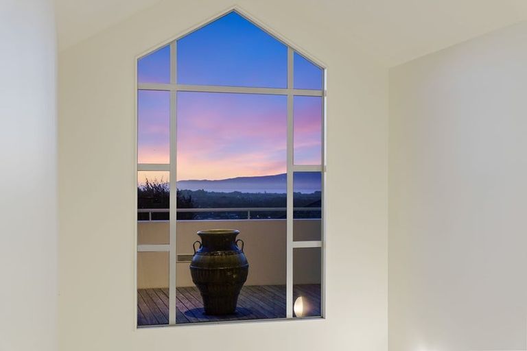 Photo of property in 3 Matata Place, Waikanae, 5036