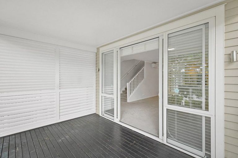 Photo of property in 29 Landmark Terrace, Orewa, 0931