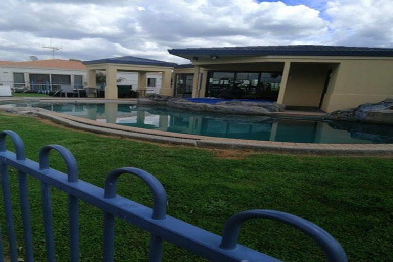 Photo of property in 2 Sudbury Court, Rototuna North, Hamilton, 3210