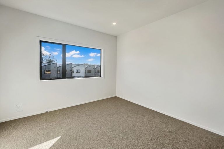 Photo of property in 34/28 Westgate Drive, Westgate, Auckland, 0614