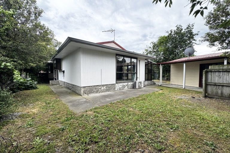 Photo of property in 5 Hersham Place, Bromley, Christchurch, 8062