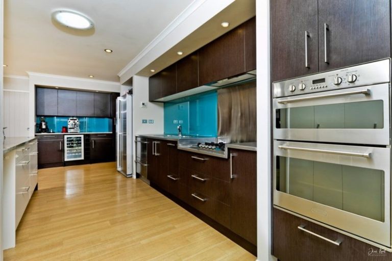 Photo of property in 10 Maple Lane, Huapai, Kumeu, 0810