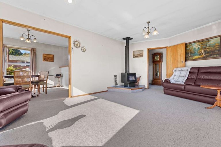 Photo of property in 42 Hillcrest Avenue, Hillcrest, Rotorua, 3015