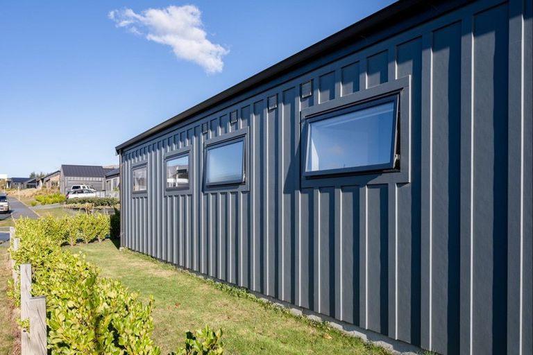 Photo of property in 38 Obelisk Street, Wanaka, 9305