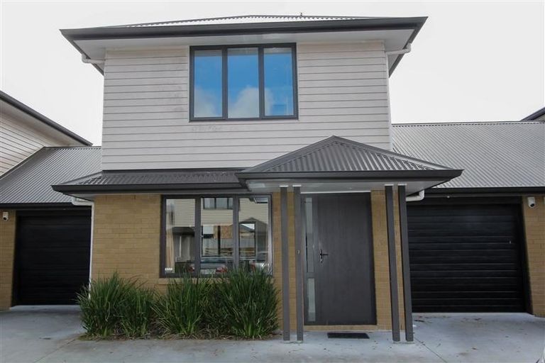 Photo of property in 3 Old Farm Road, Hamilton East, Hamilton, 3216