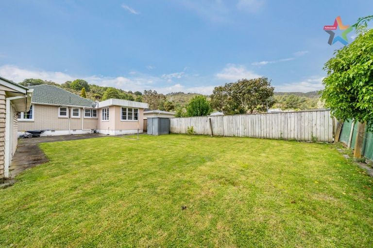 Photo of property in 36 Horoeka Street, Stokes Valley, Lower Hutt, 5019