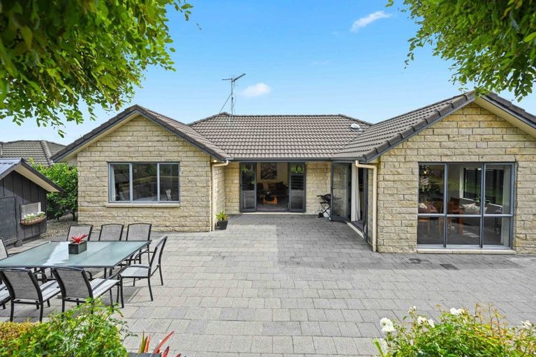 Photo of property in 3 Palm Grove Drive, Western Heights, Hamilton, 3200