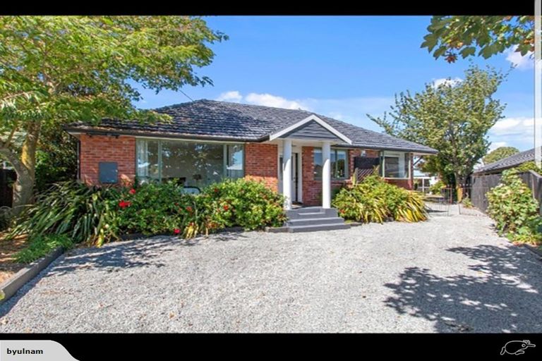 Photo of property in 6 Sealy Place, Bryndwr, Christchurch, 8053