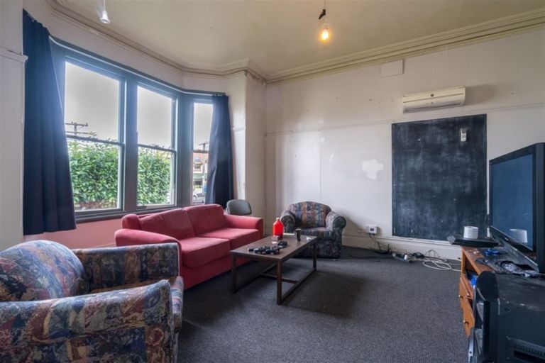 Photo of property in 28 Park Street, North Dunedin, Dunedin, 9016