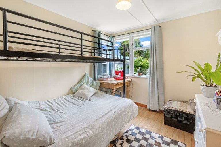 Photo of property in 38 Farm Street, Lumsden, 9730