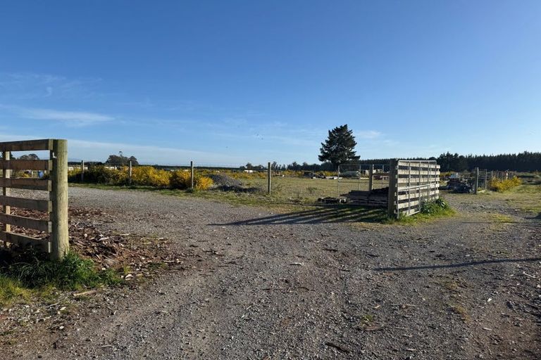 Photo of property in 940 Railway Road, Kirwee, Christchurch, 7671