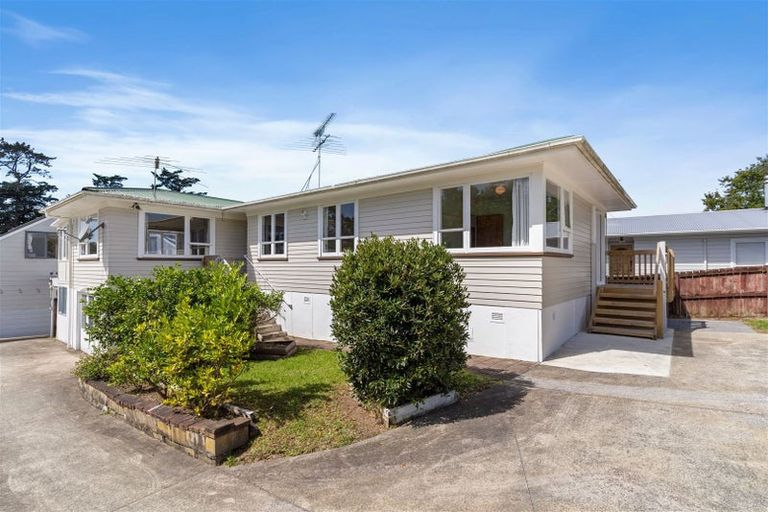 Photo of property in 86 Ennis Avenue, Pakuranga Heights, Auckland, 2010