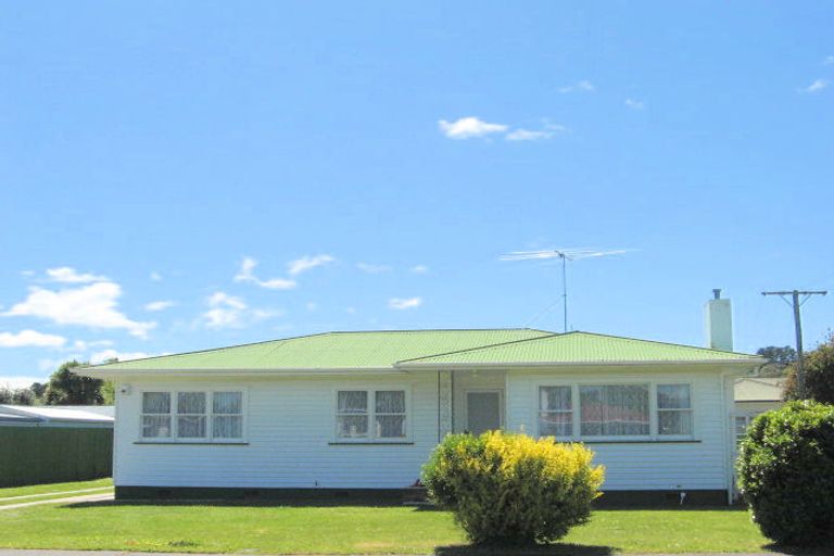 Photo of property in 17 Turenne Street, Inner Kaiti, Gisborne, 4010