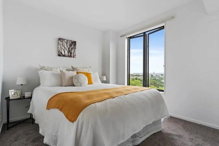 Photo of property in Meridian Apartments, 6g/11 Howe Street, Freemans Bay, Auckland, 1011