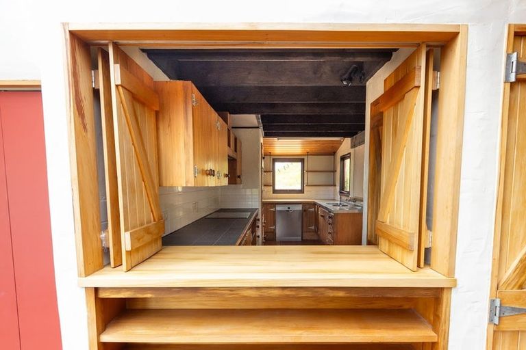 Photo of property in 378 Te Mata Road, Havelock North, 4294