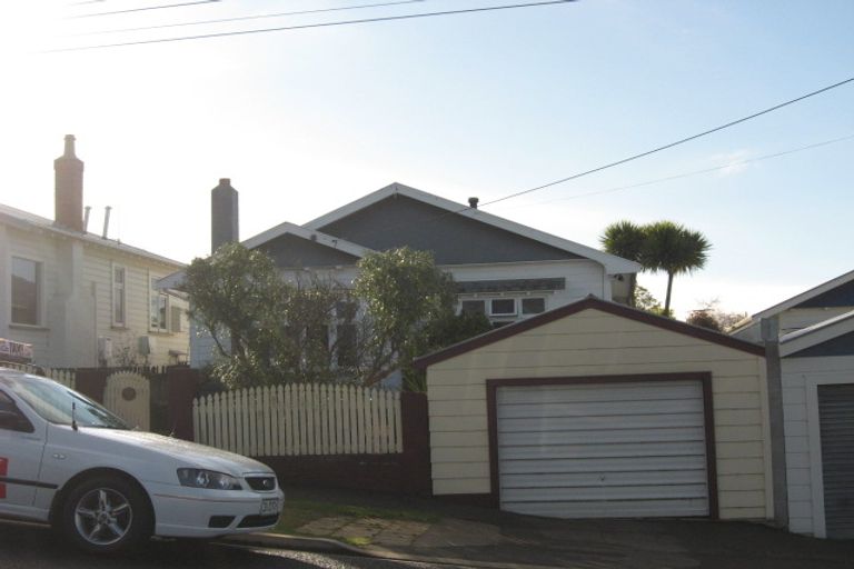Photo of property in 50 Crosby Street, Mornington, Dunedin, 9011