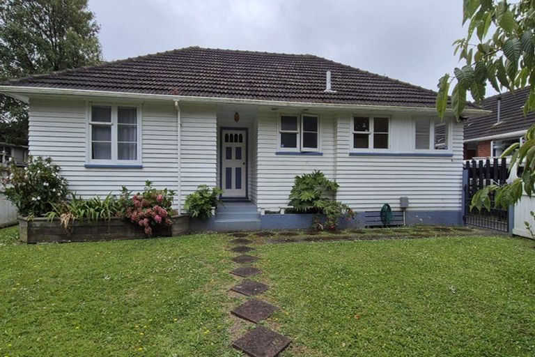 Photo of property in 1159 High Street, Taita, Lower Hutt, 5011