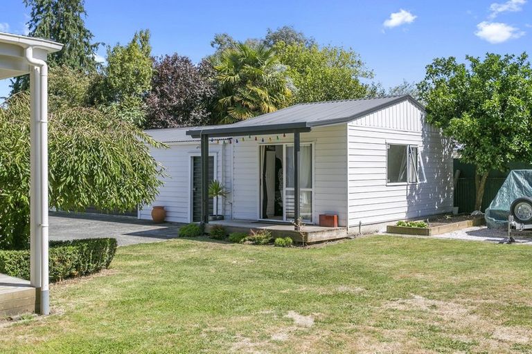 Photo of property in 8 Williams Street, Cambridge, 3434