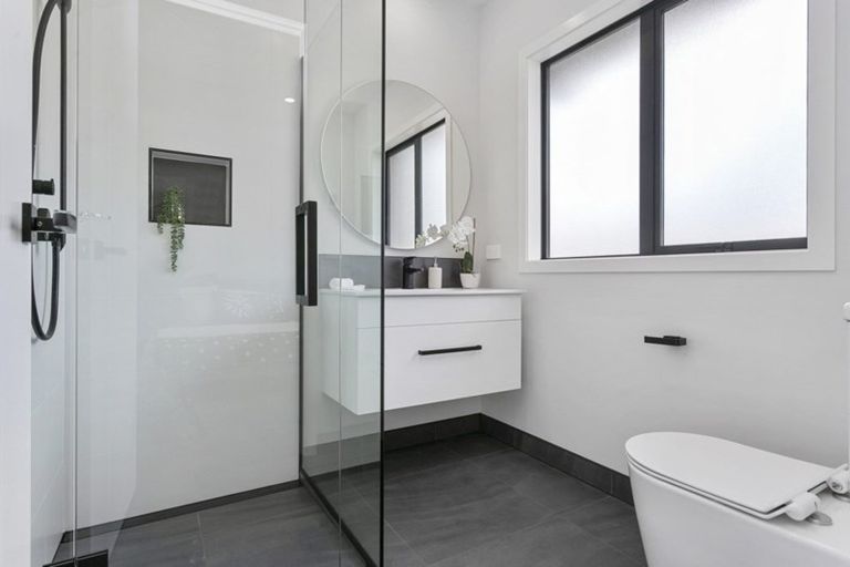 Photo of property in 3/213 Thornton Road, Cambridge, 3434