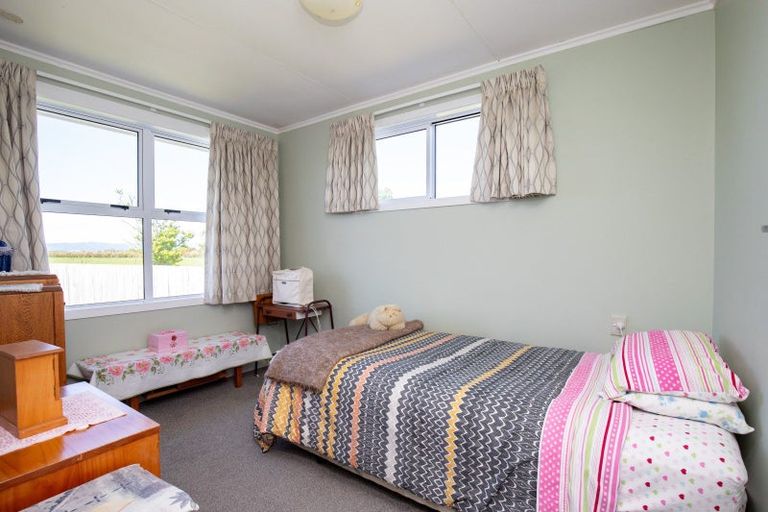 Photo of property in 100 Pipiroa Road, Ngatea, 3503