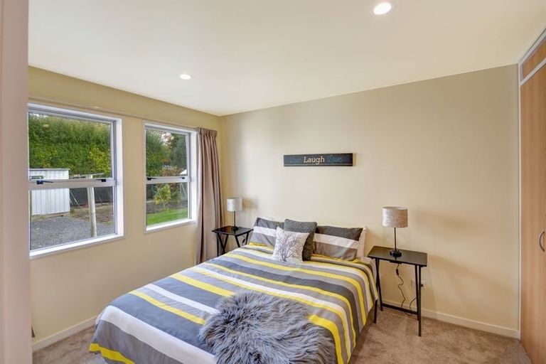 Photo of property in 48 Holyhead Street, Outram, 9019