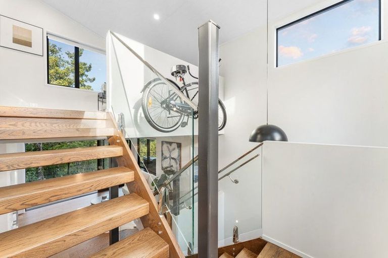 Photo of property in 339 Ridge Road, Paremoremo, Albany, 0793