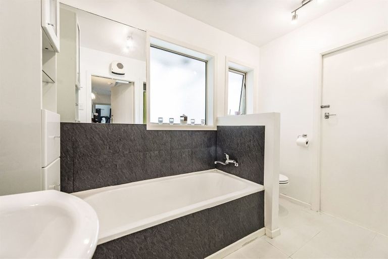 Photo of property in 10 Greta Place, Hoon Hay, Christchurch, 8025