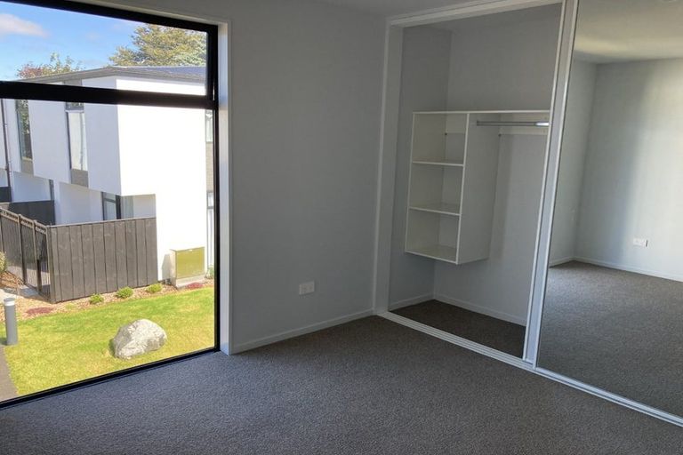 Photo of property in 4/8 New Brighton Road, Shirley, Christchurch, 8061