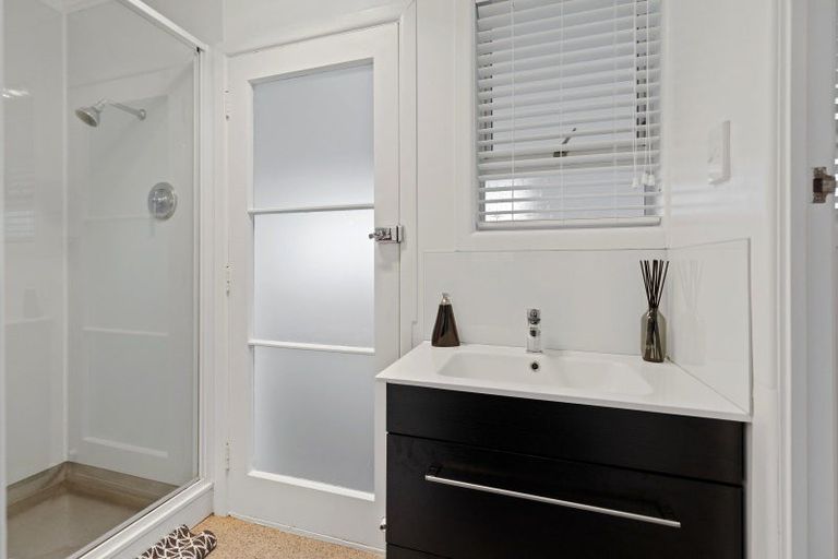 Photo of property in 1055 Papamoa Beach Road, Papamoa Beach, Papamoa, 3118