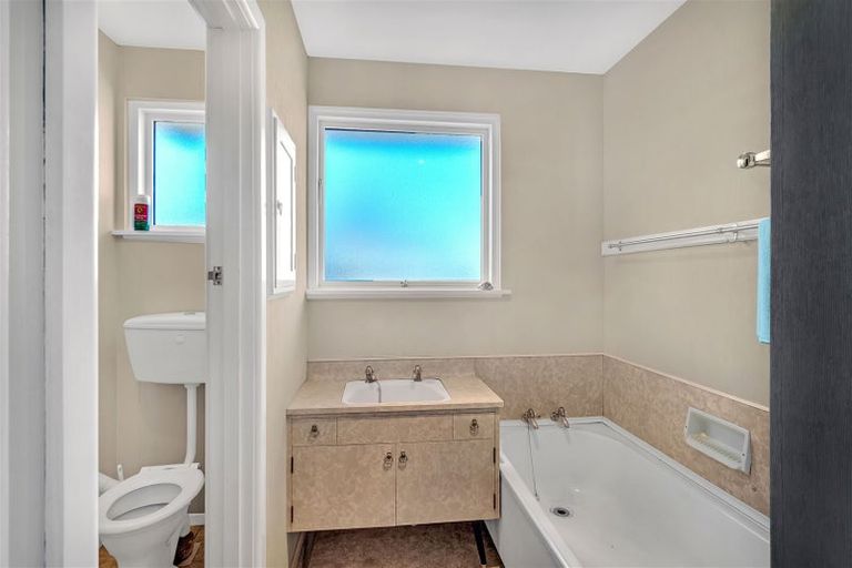 Photo of property in 5 Glenside Avenue, Ilam, Christchurch, 8041