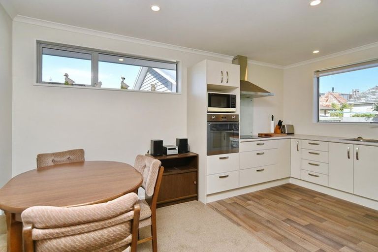 Photo of property in 2/62 Vivian Street, Burwood, Christchurch, 8083