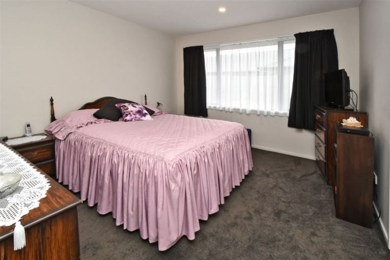 Photo of property in 33a Hargood Street, Woolston, Christchurch, 8062