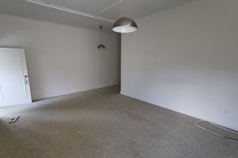 Photo of property in 2/37 Wilton Road, Wadestown, Wellington, 6012