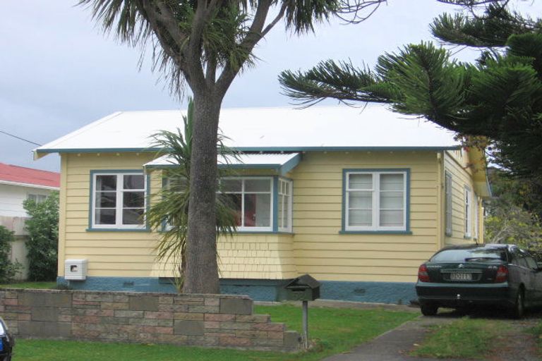Photo of property in 52 Randwick Crescent, Moera, Lower Hutt, 5010