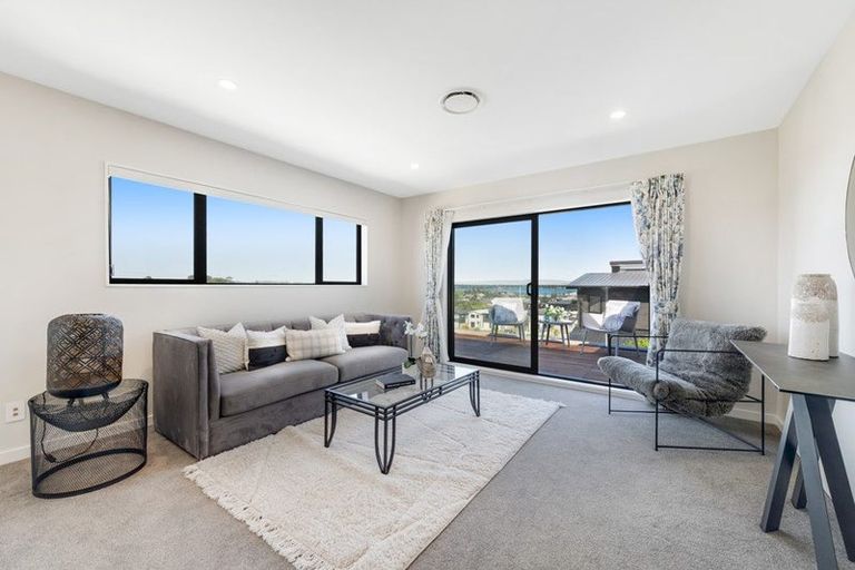 Photo of property in 48 Eighth View Avenue, Beachlands, Auckland, 2018