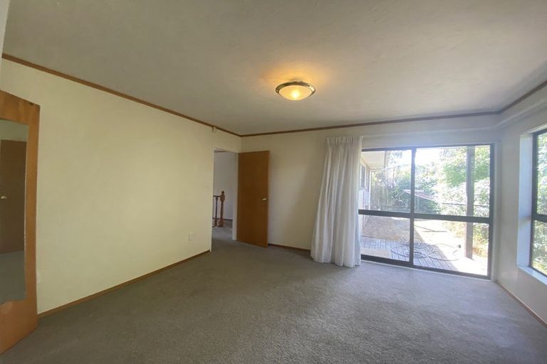 Photo of property in 42 Lakewood Avenue, Churton Park, Wellington, 6037